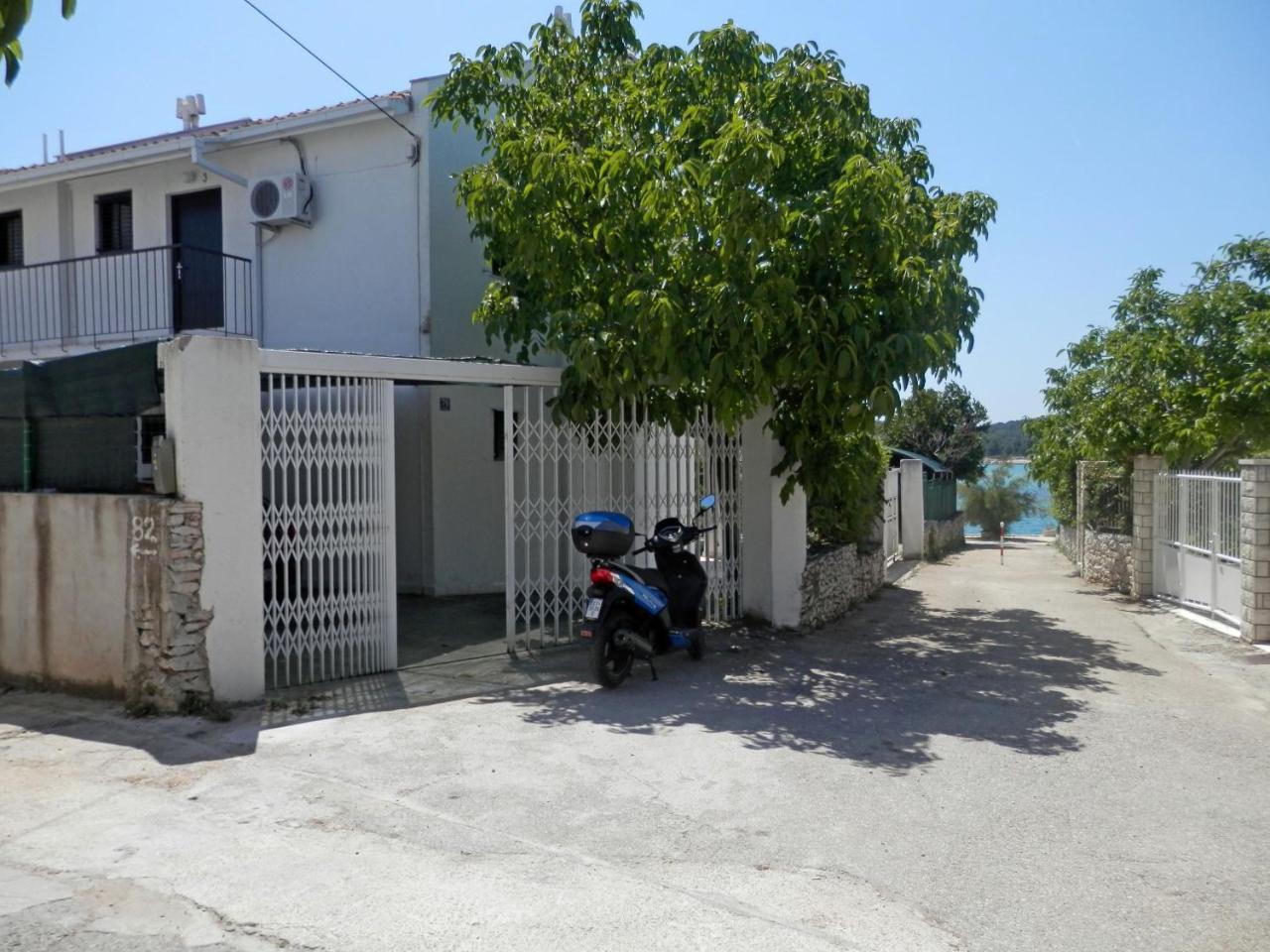 Apartments Zivana Rogoznica  Bagian luar foto